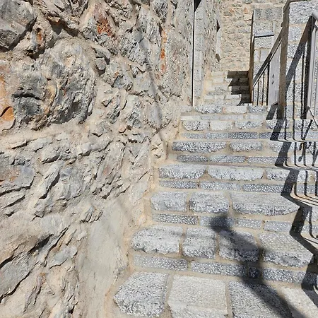 Rigas Stone Tower East Mani 2 Διαμέρισμα Argilia